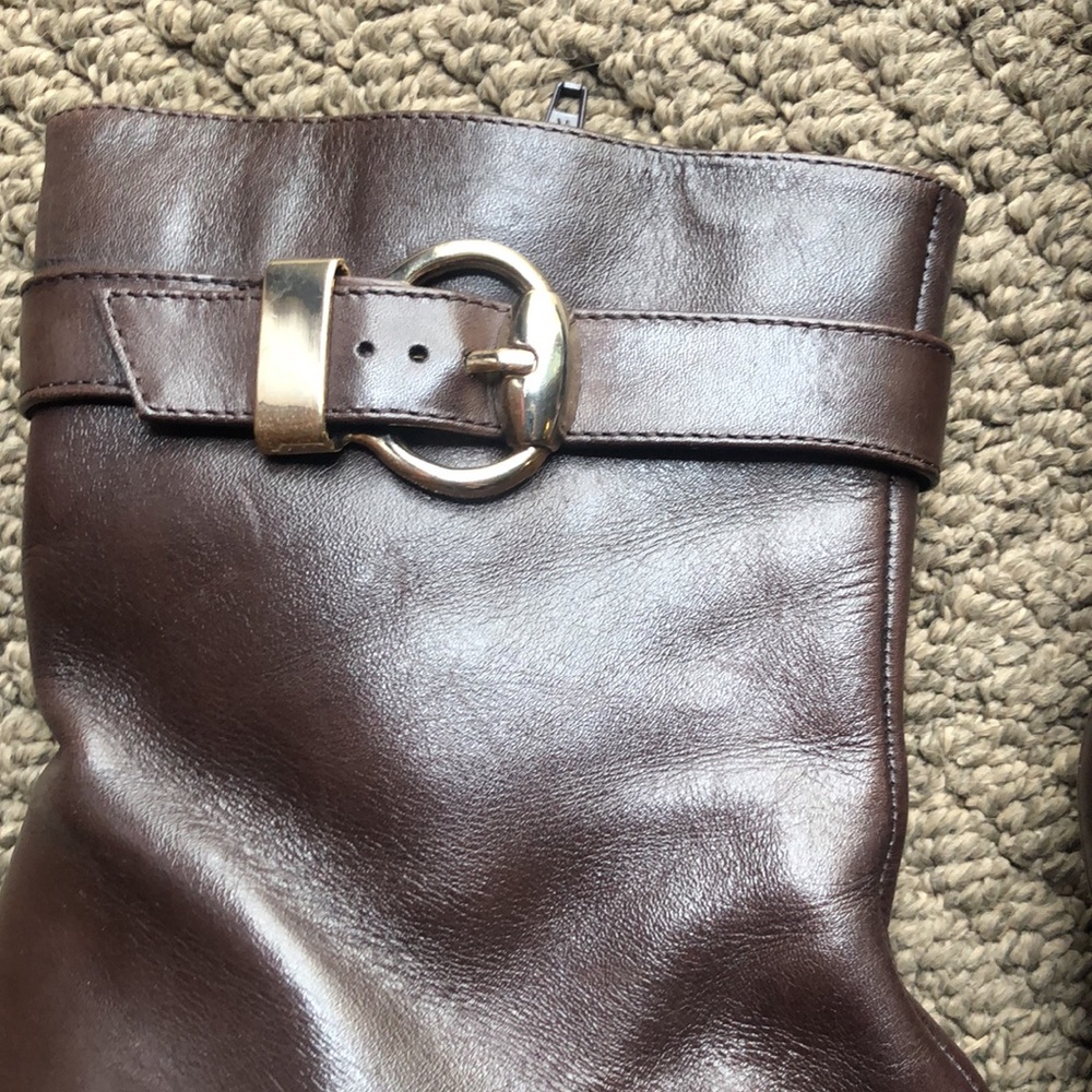 Brown Bandolino booties - Picture 2 of 7